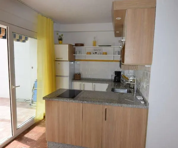 Casa Cava, C Merida 7 דירה