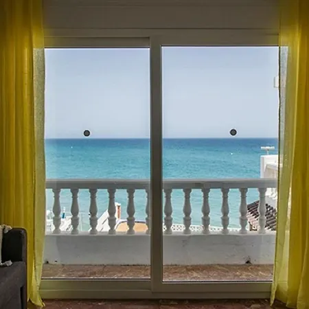 아파트 Casa Cava, C Merida 7 네르하