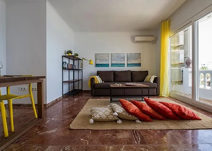 아파트 Casa Cava, C Merida 7 네르하