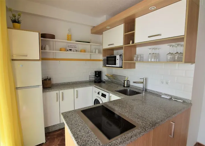 Casa Cava, C Merida 7 Nerja